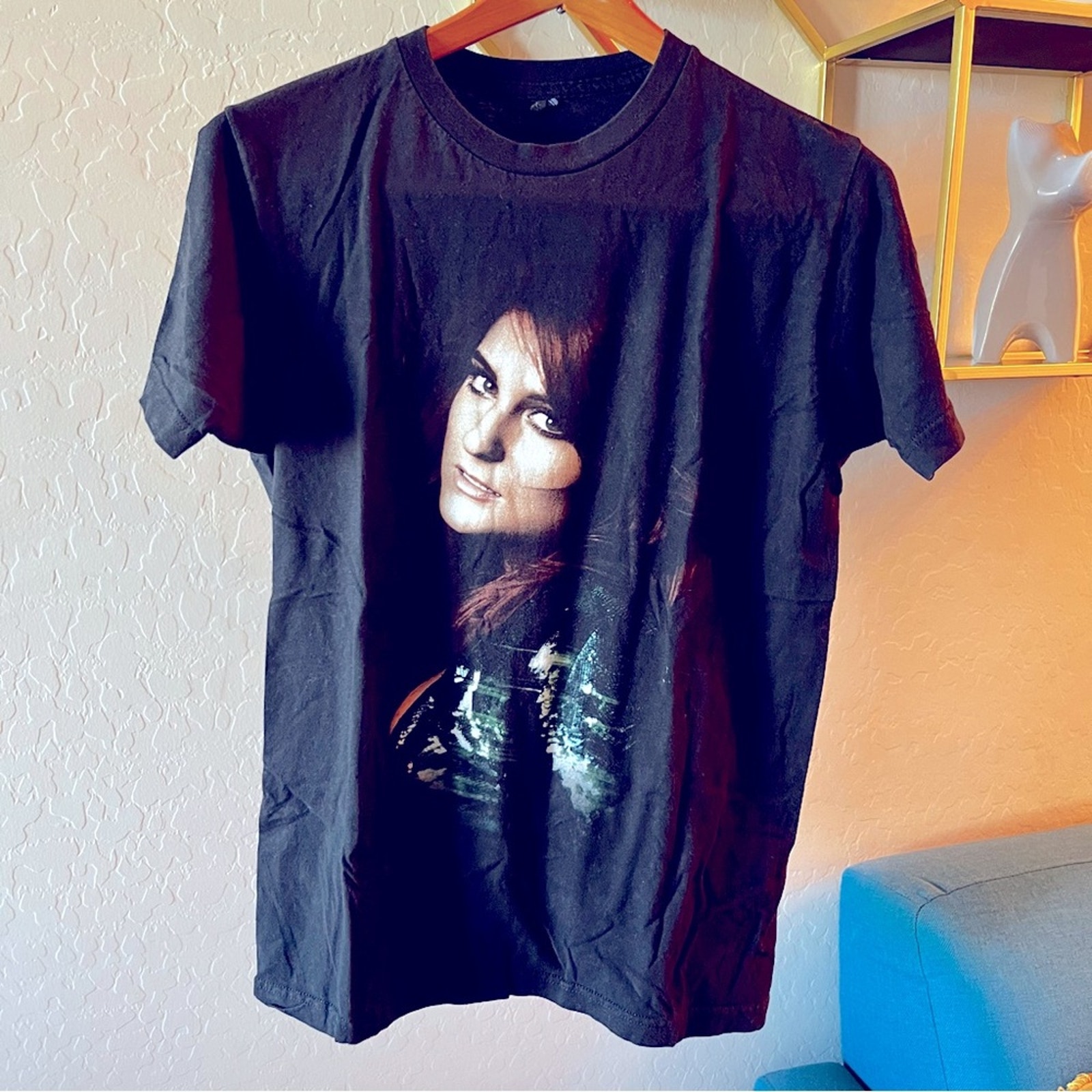 Tultex Meghan Trainor Mother Untouchable Tour Graphic Tee Shirt Fans Size Medium